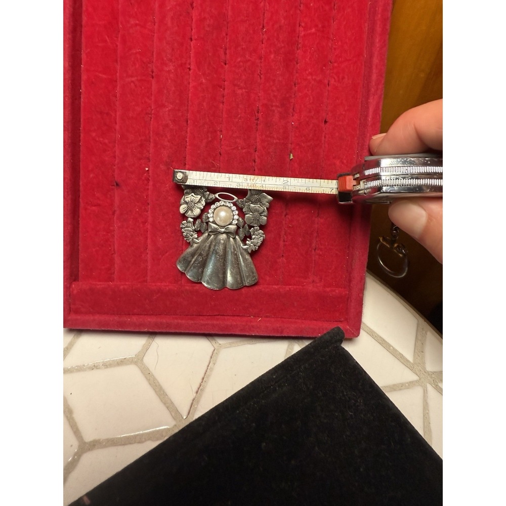 Vintage Signed JANE Angel Brooch Pewter Pearl Rhinestone Dogwood Flower Pin - Picture 4 of 5